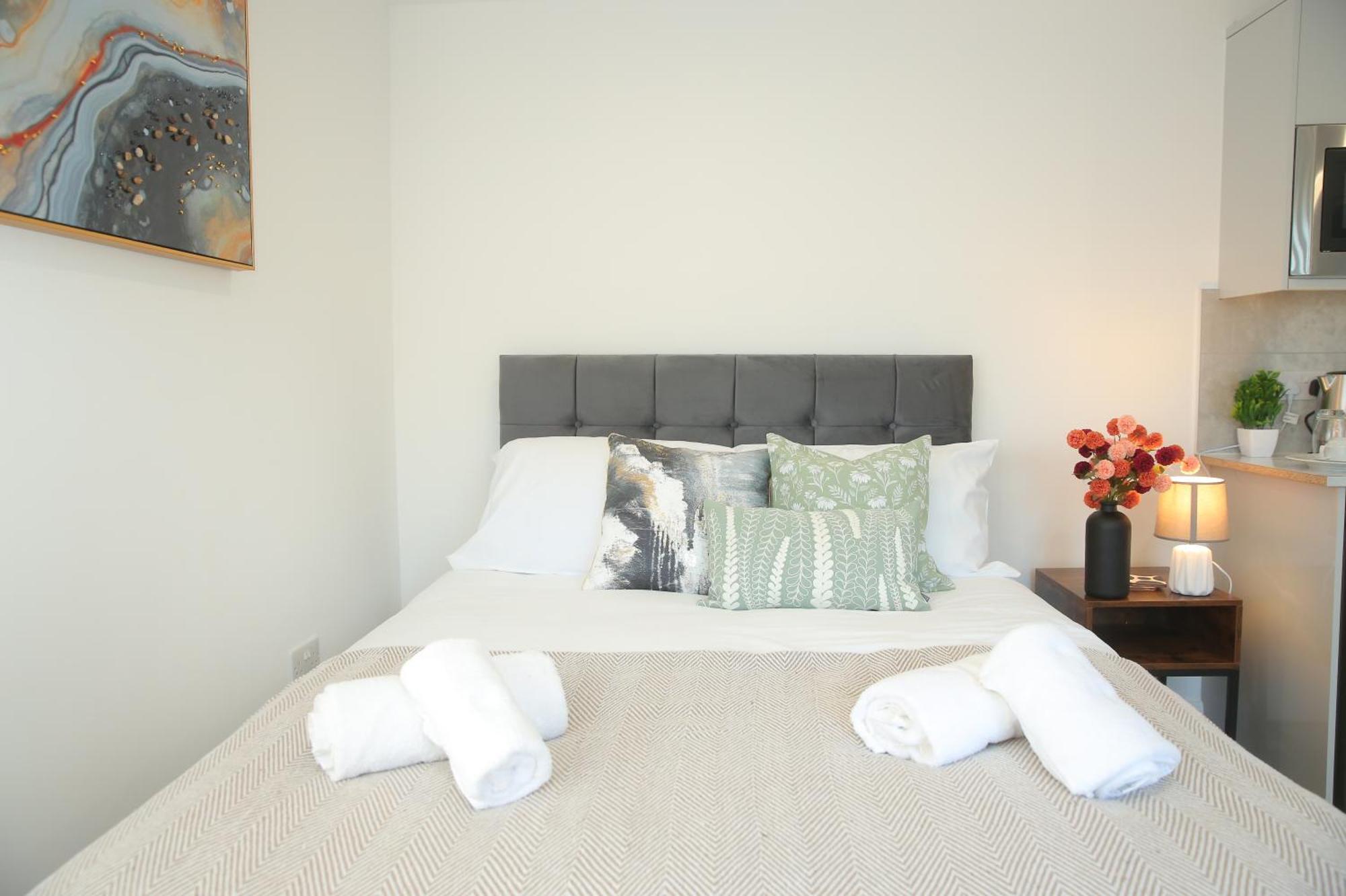 Homestay Ensuite 4 Mins From Airport
